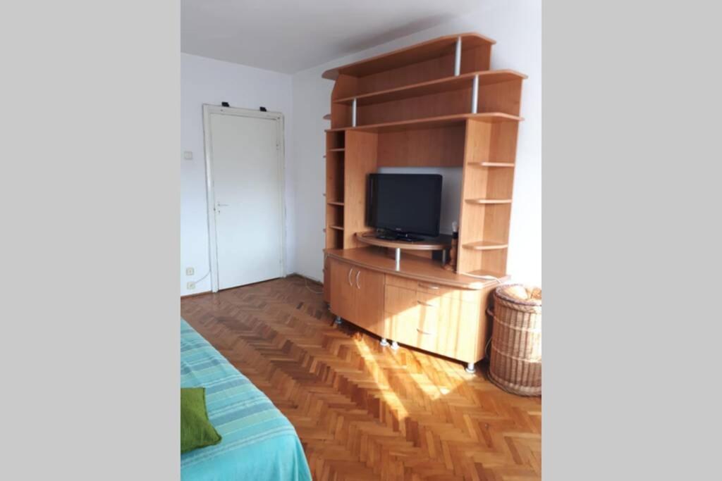 Cosy 2-Bedroom Apartment With An Amazing Panorama Deva Luaran gambar