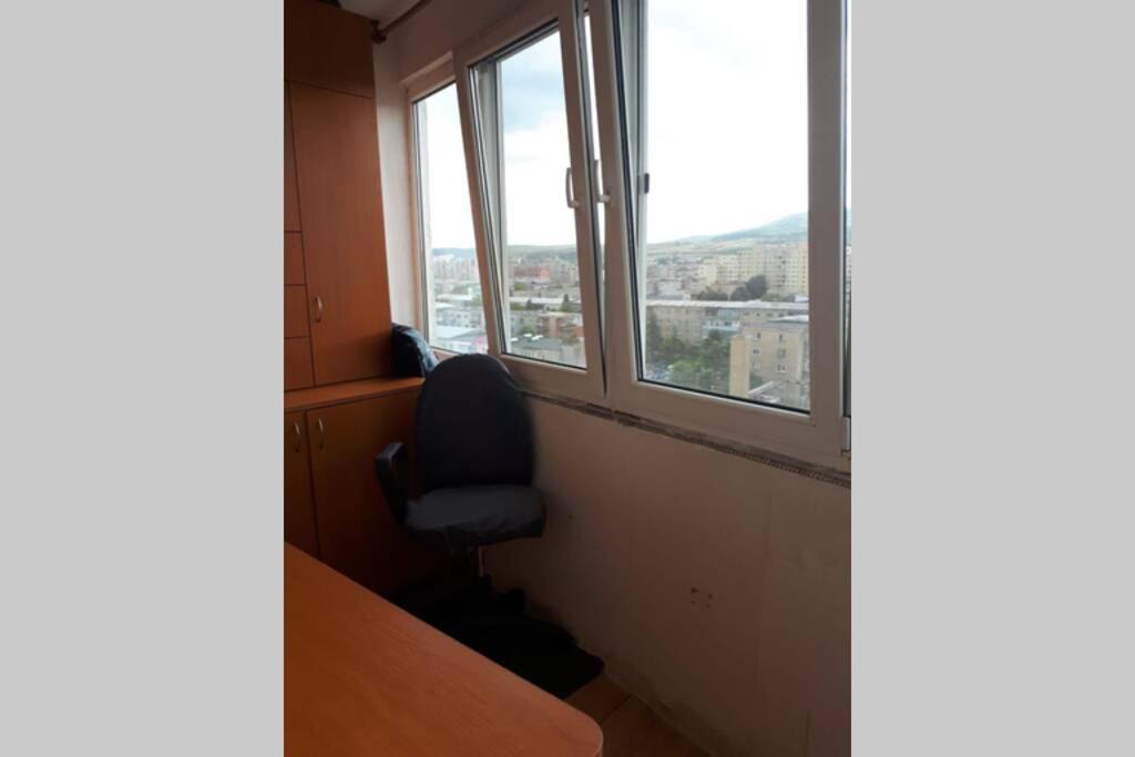 Cosy 2-Bedroom Apartment With An Amazing Panorama Deva Luaran gambar
